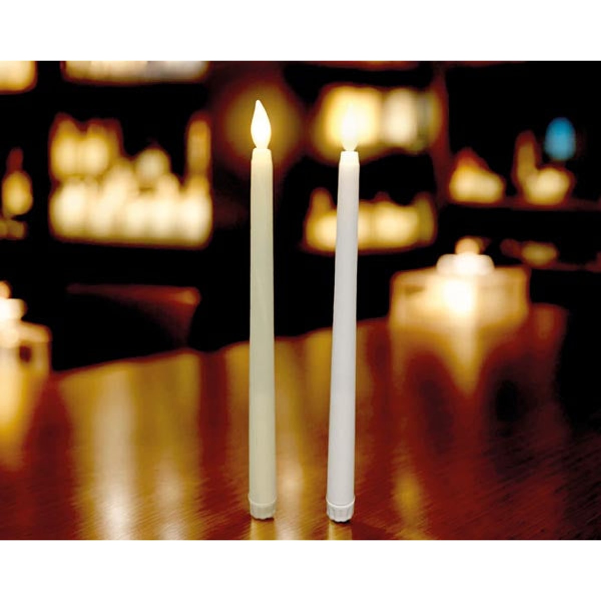 Bougie LED conique 26x2cm fonctionnant avec des piles AAA