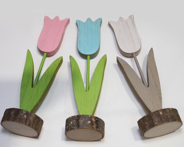 Tulipe en bois XL sur une rondelle de bois 5x5x19cm