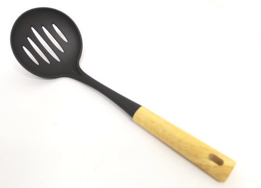 Spatule plastique ajouré avec manche en bois