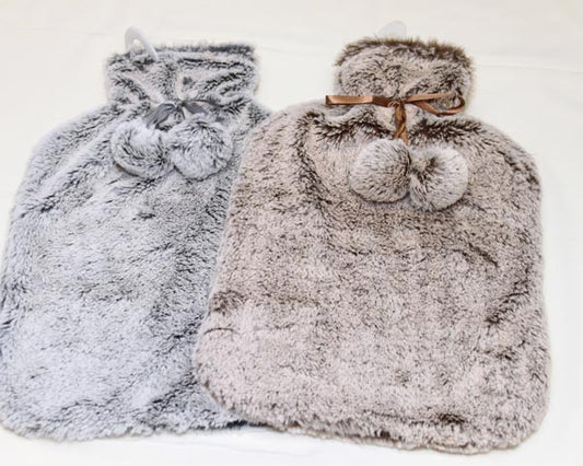 Bouillotte en forme de pompons avec housse toute douce